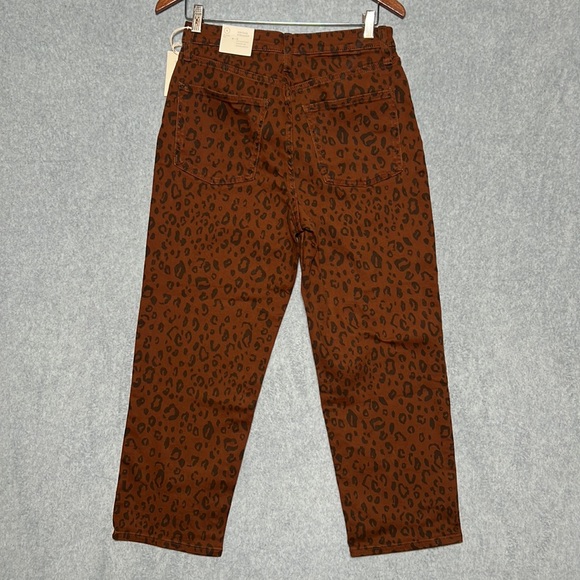 Universal Thread High Rise Vintage Cropped Jeans size 8 NEW - Picture 3 of 9